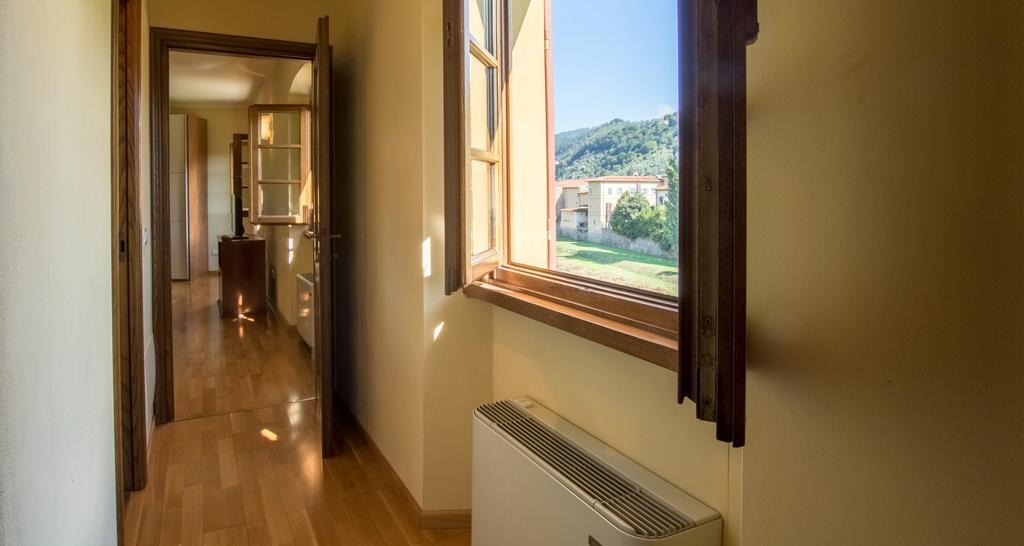 Hotel Palazzo Piazza Mazzini Pescia Exterior foto